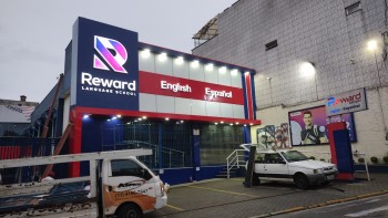 Fachada em ACM com Iluminação em Birigui