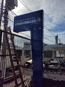 Totem ACM Vazado em Cubatão