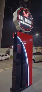 Totem em ACM Luminoso em Jundiaí